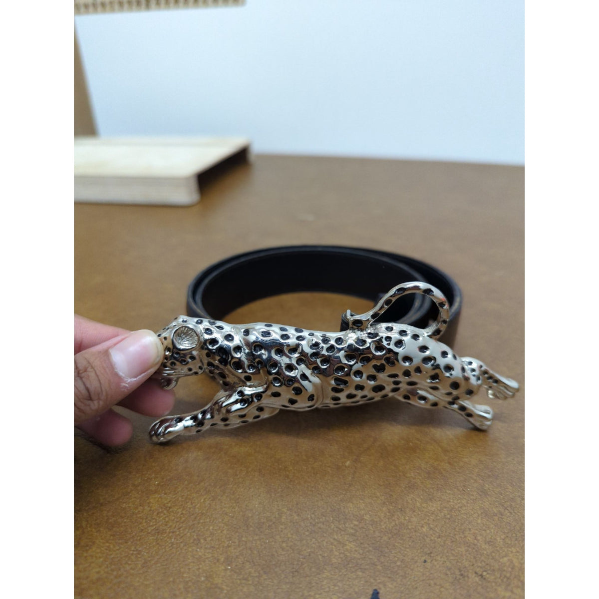 Silver Leopard Buckle Black Leather Belt Men’s 46 Inches Adjustable Stylish Accessory