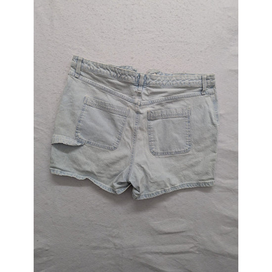 Vintage Light Wash Denim High-Rise Midi Shorts Women’s