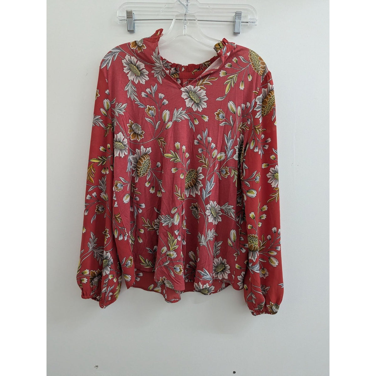 Red Floral Long Sleeve Top With Ruffled Neckline & Cuffs Size M Polyester Blend