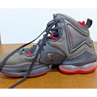 Nike LeBron Witness 6 Black/Red Basketball Shoes Size 7Y