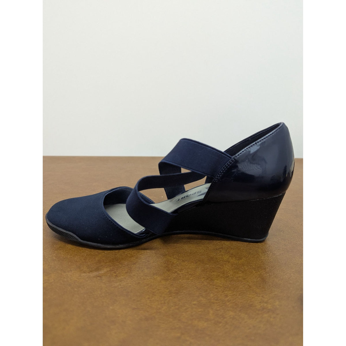 AK Sport Navy Wedge Heels With Elastic Straps Size 8M Womens Comfortable Dress Shoes