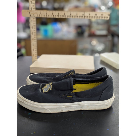 Harry Potter Vans Hufflepuff Black Canvas Slip-On Shoes Yellow Sole Mens 9 Womens 10.5