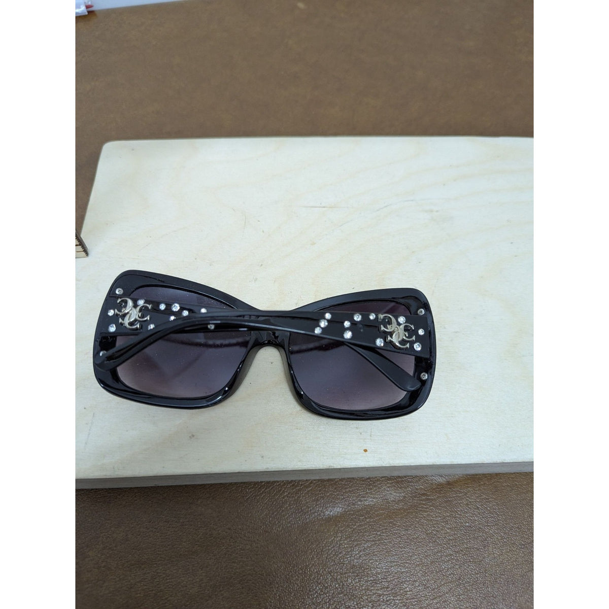 Glamorous Black Rhinestone Designer Sunglasses Oversized Fashion Accessory