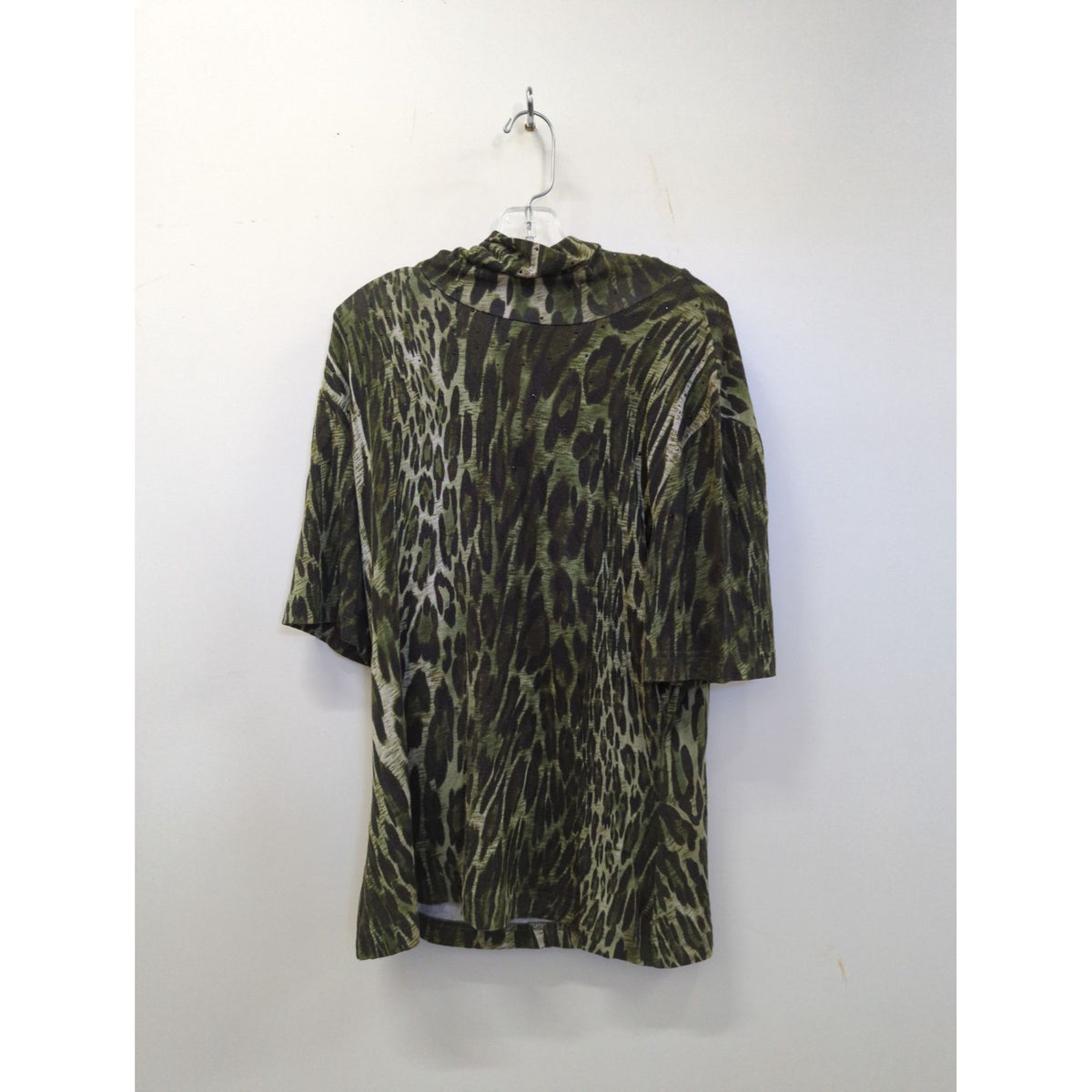 Animal Print Green/Black High-Neck Short-Sleeve Top Lightweight Fabric Relaxed Fit