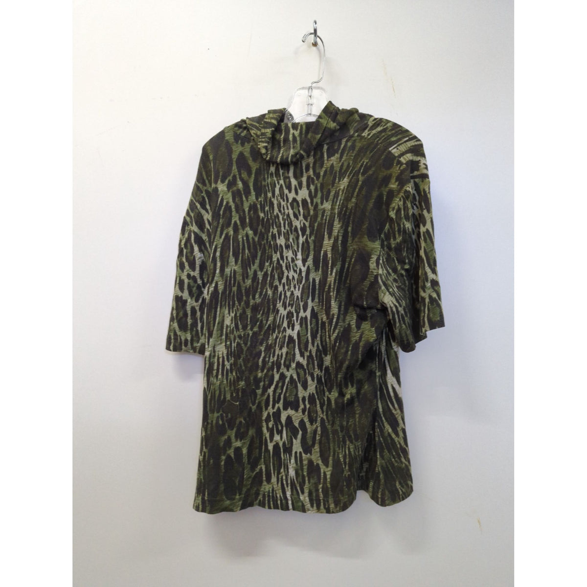 Animal Print Green/Black High-Neck Short-Sleeve Top Lightweight Fabric Relaxed Fit