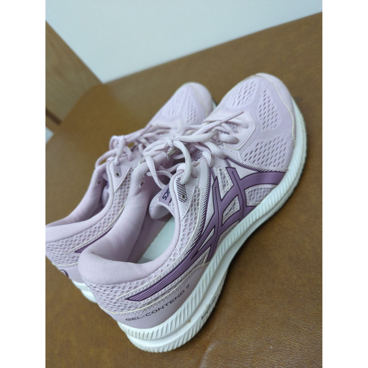 Asics Gel-Contend 7 Womens Running Shoes Light Pink & Purple Lace-Up Lightweight Mesh Size 7 Pre-Owned Good Condition