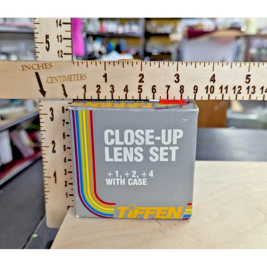 Tiffen Close-Up Lens Set +1 +2 +4 With Case 58mm Not Tested