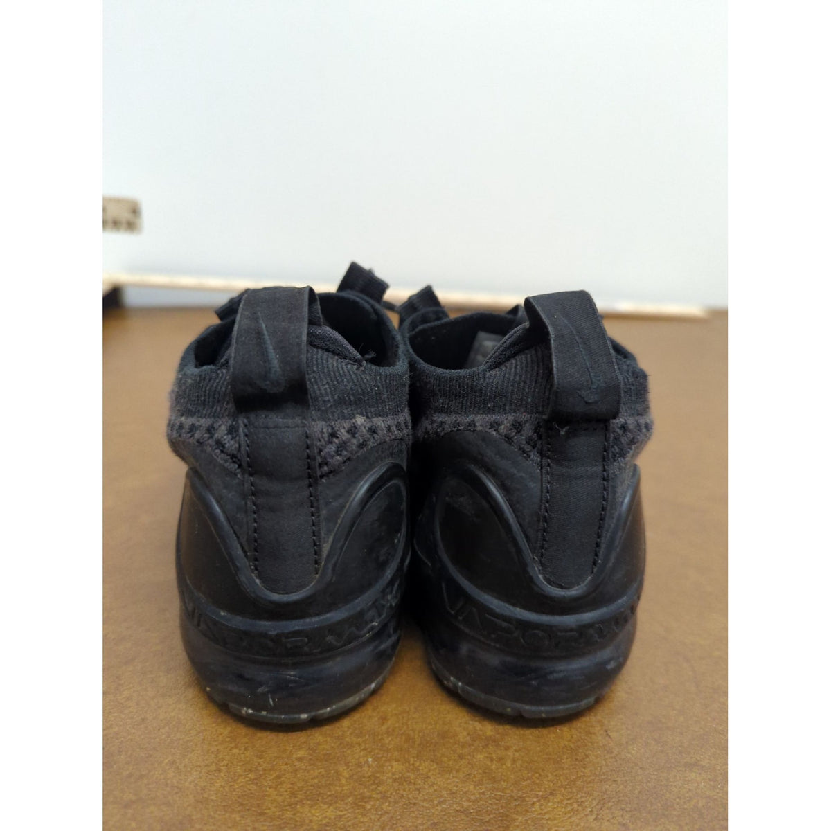 Nike Vapormax Flyknit Shoes Black Youth US 5Y Lightweight Breathable Pre-Owned