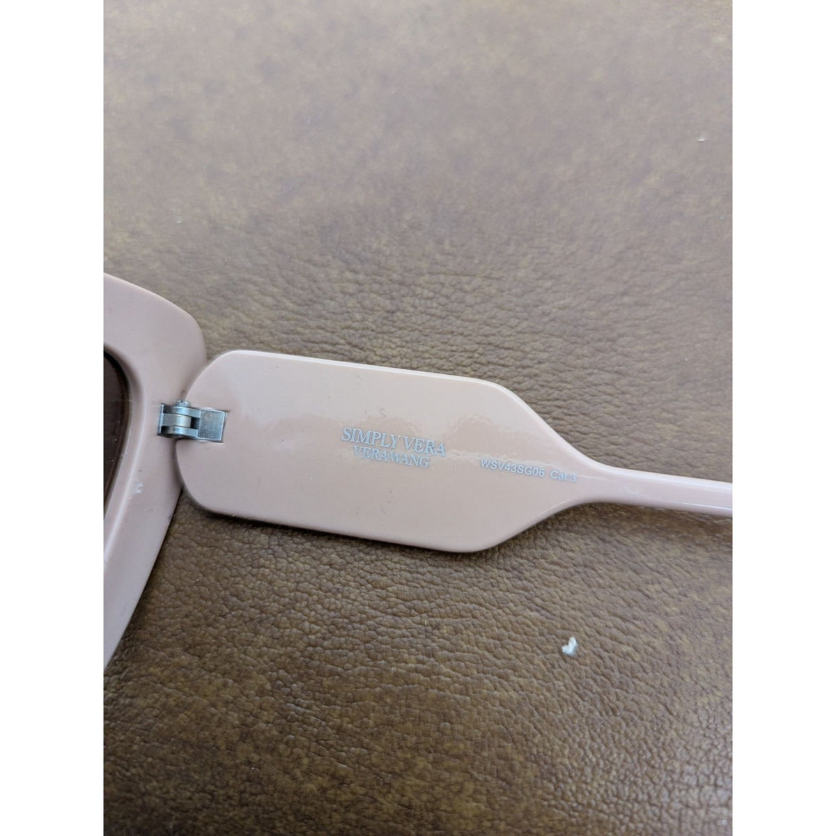 Simply Vera Vera Wang Blush Pink Sunglasses With 100% Uv Protection