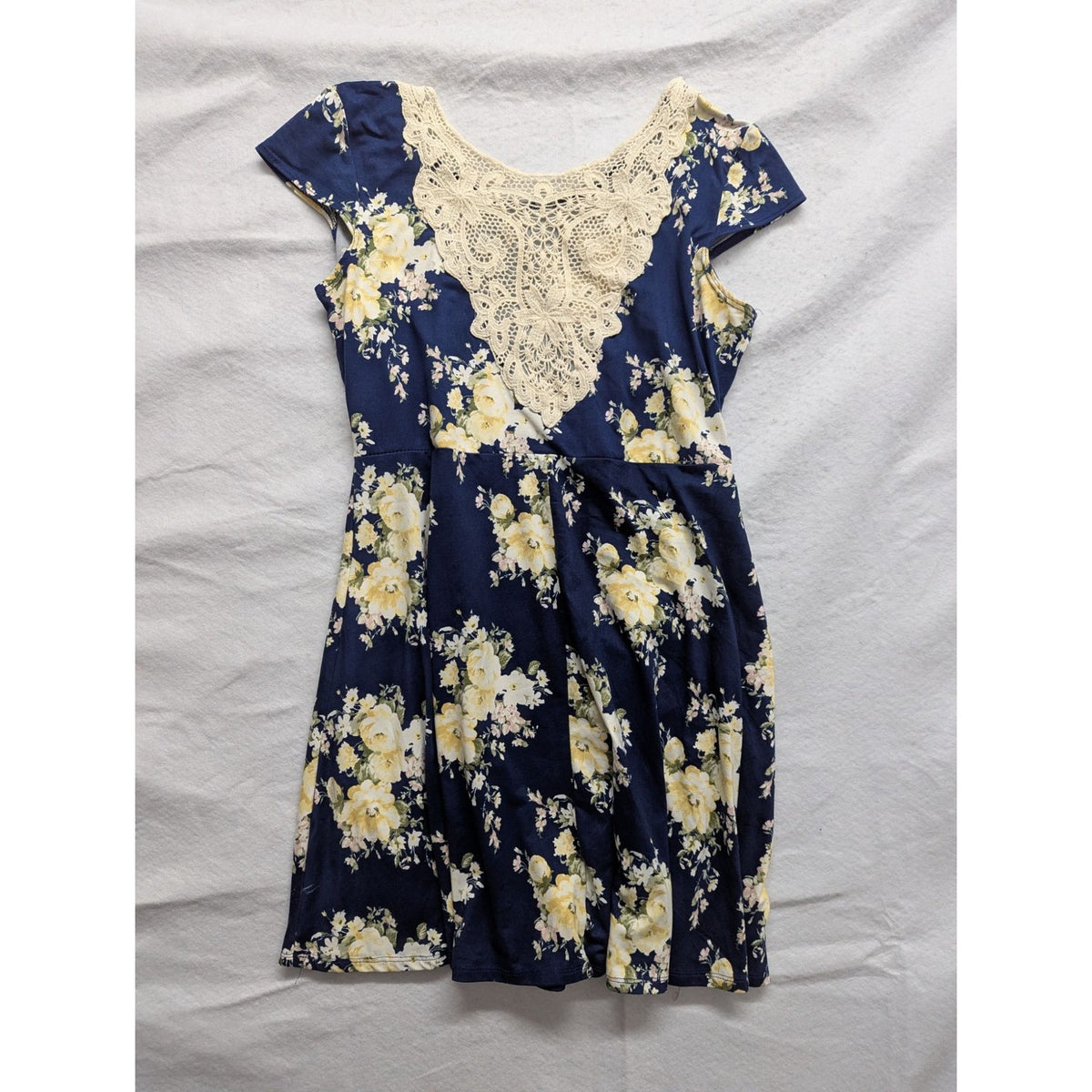 Rue21 XL Floral Navy & Yellow Dress With Lace Accent