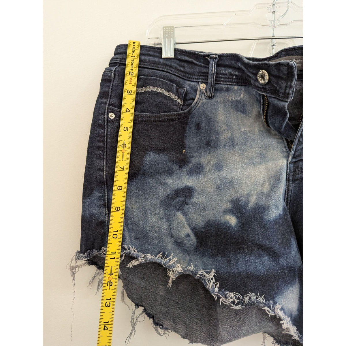 Levis Womens 512 Bootcut Denim Shorts Tie-Dye Style Size 12