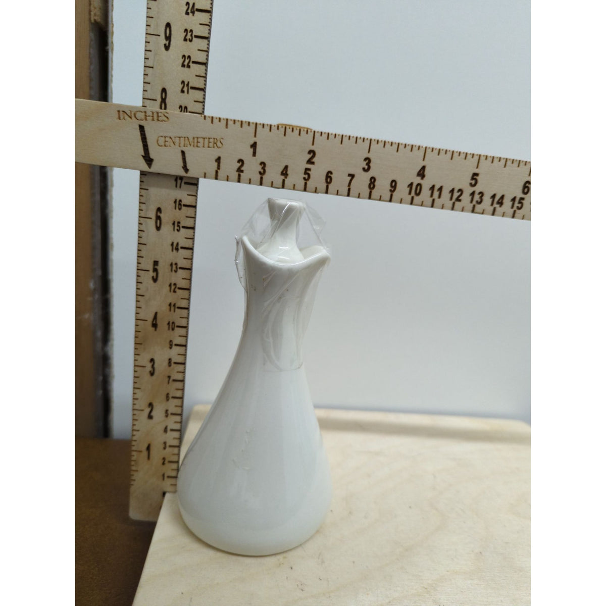 Set Of 2 White Ceramic Bud Vases 6 Inches Tall Minimalist Design
