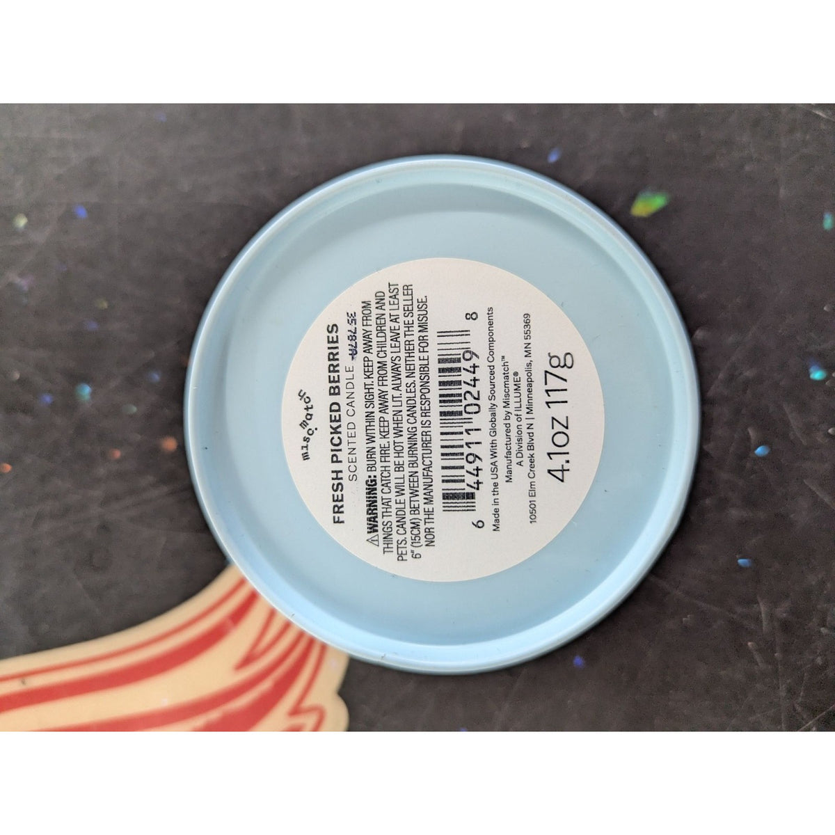 Fresh Picked Berries Scented Candle 4.1 Oz Red & White Tin