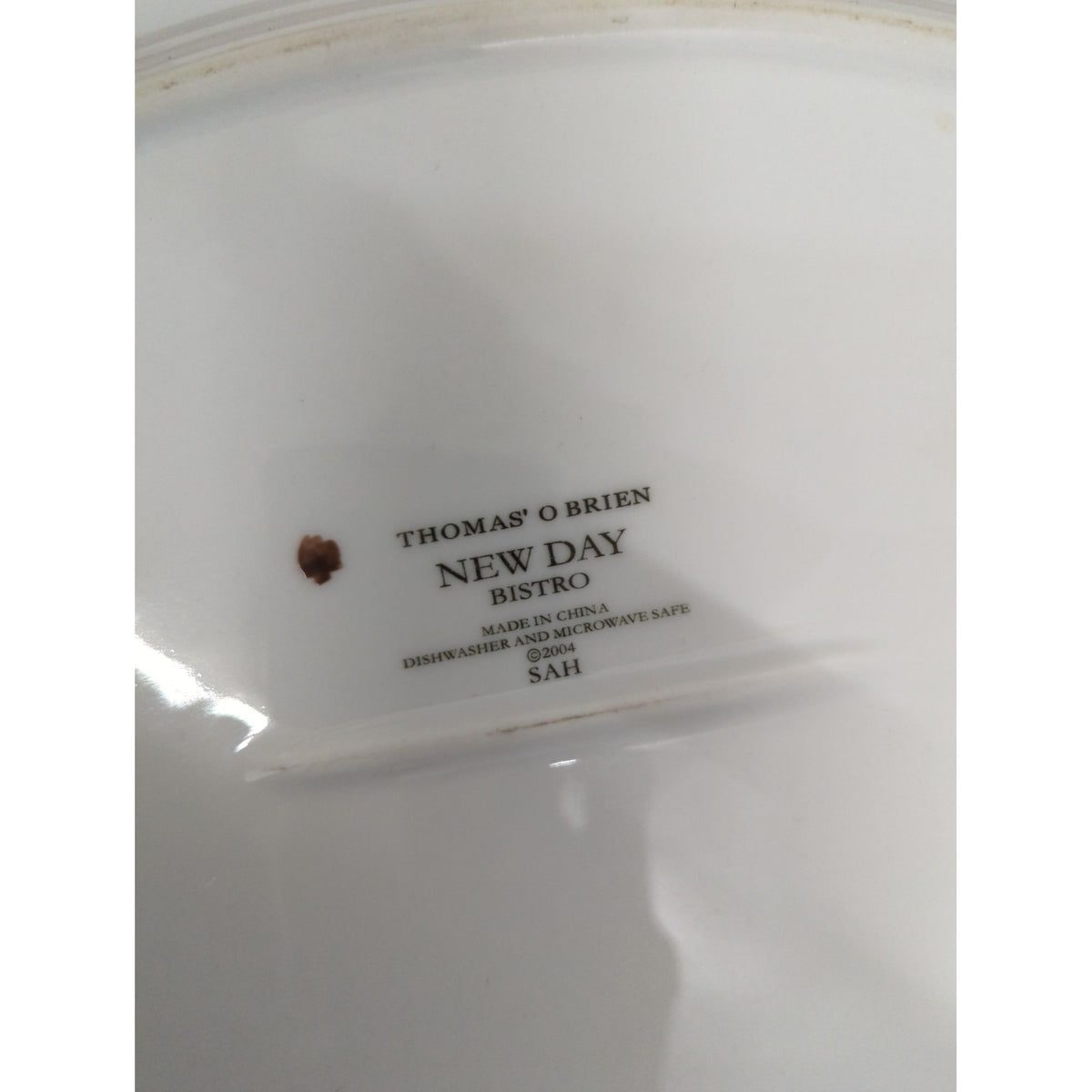 Thomas O Brien New Day Bistro Oval Serving Platter 13-Inch White With Black Checkered Trim