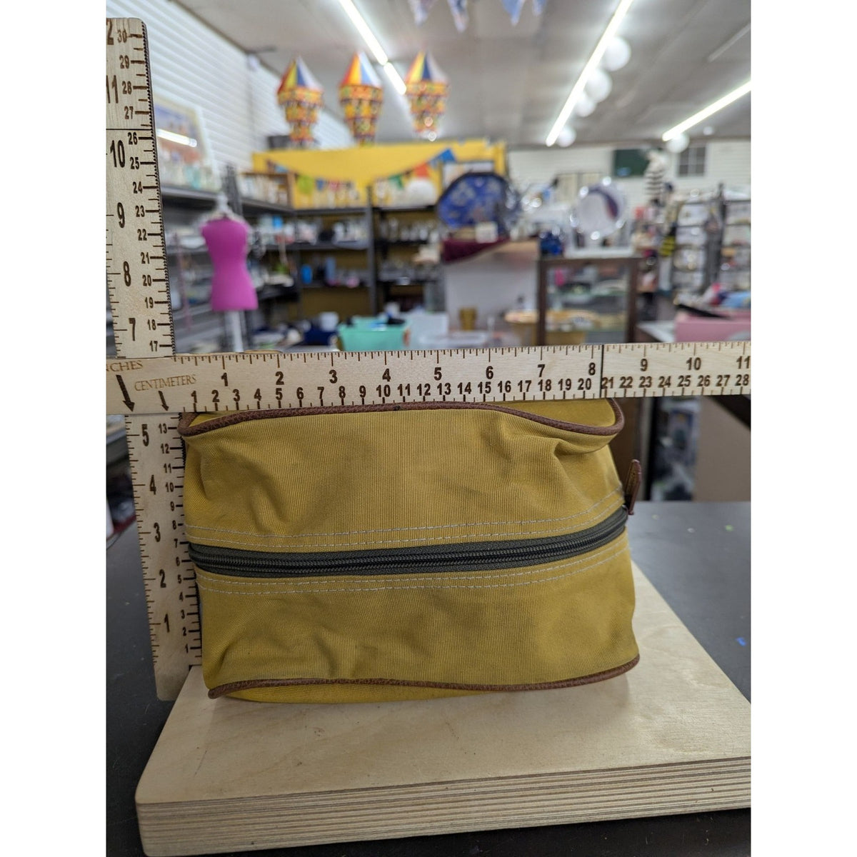 Aramis Yellow Canvas Dopp Kit Bag With Zipper & Davidoff Cool Water Blue Camera