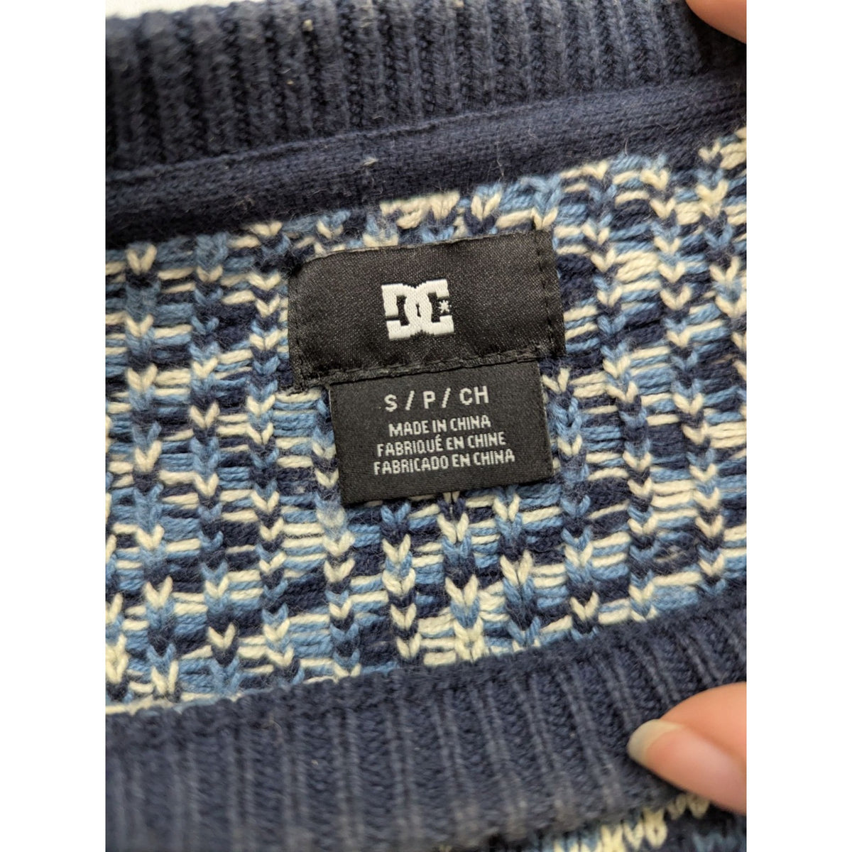 DC Mens Knit Sweater S Crew Neck Blue Pattern Cotton