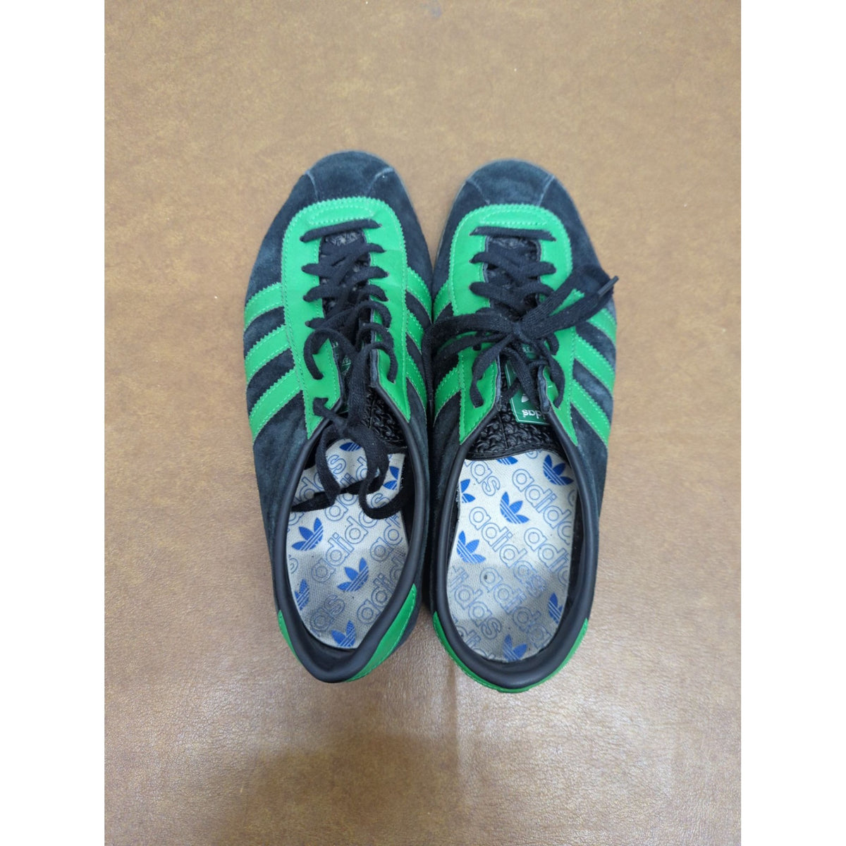 Adidas Green & Black Suede Sneakers Size 8.5 US Lace-Up Comfortable Casual Shoes For Everyday Wear