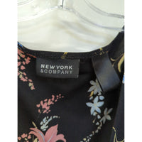 New York & Company Womens Black Floral Knee-Length Dress With Short Sleeves Size M
