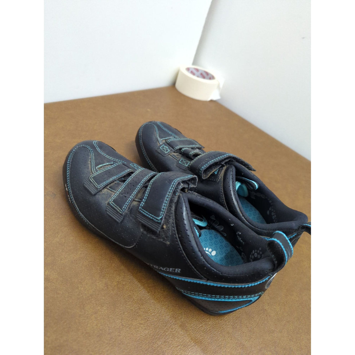 Bontrager Womens Black Cycling Shoes With Velcro Straps EU Size 42