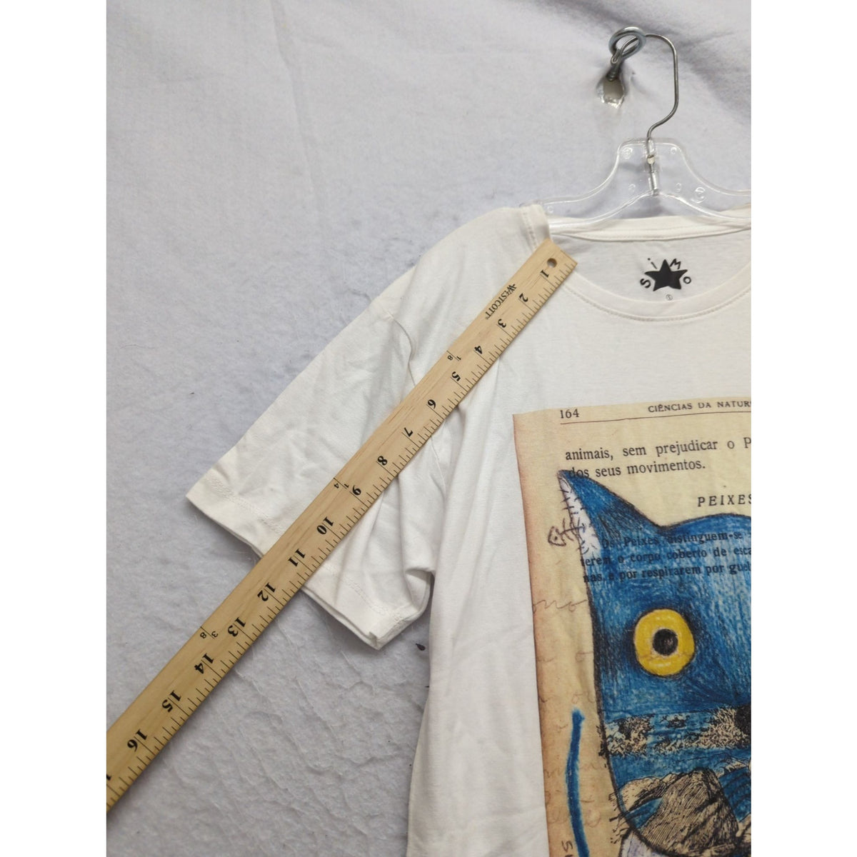 Simão Star Graphic Cat Print White T-Shirt Small Short Sleeve Lightweight Cotton Blend