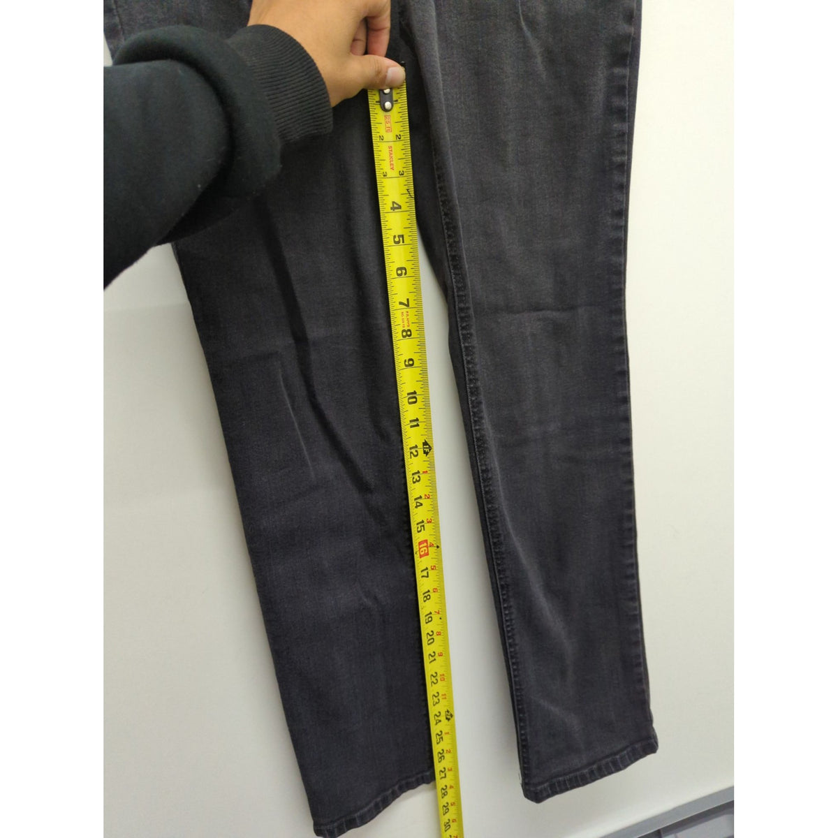 So Lifting By Chicos Slimming Straight-Leg Jeans Regular Fit Black Size 0