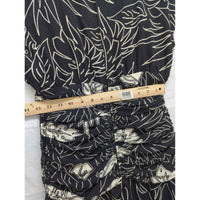 Black & White Leaf Print Ruched Midi Dress Size 8 Made In Korea 100% Polyester