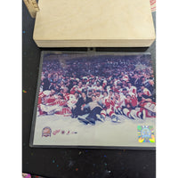 2002 Detroit Red Wings Stanley Cup Champions Team Photo With Holographic Seal NHLPA Licensed
