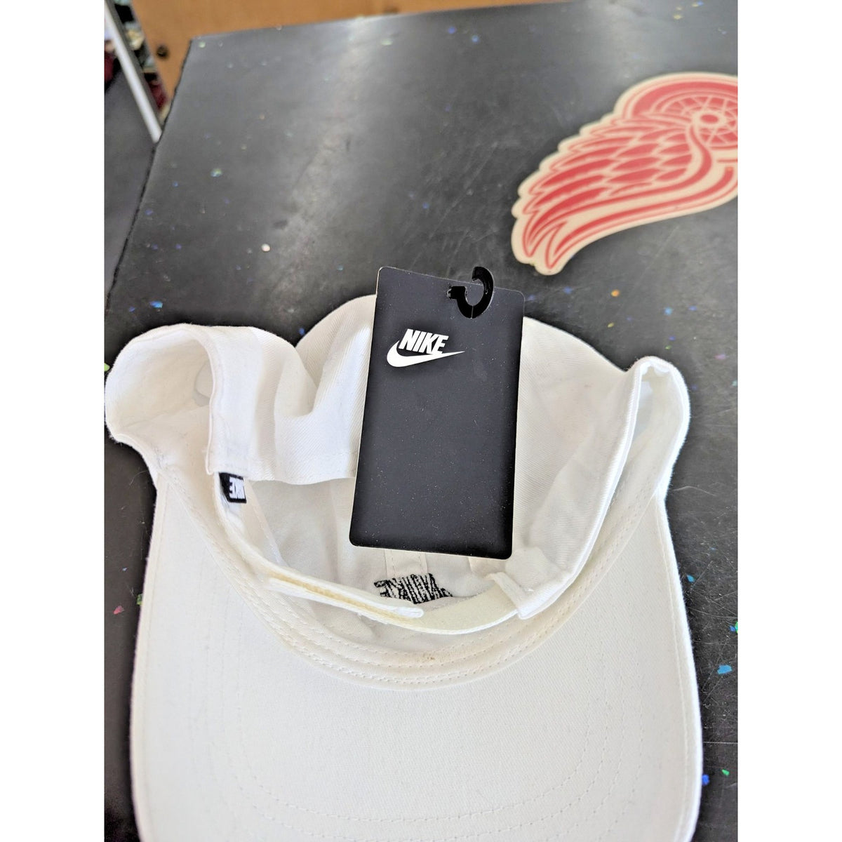 Nike Kids White Adjustable Cap Unisex Cotton Embroidered Logo