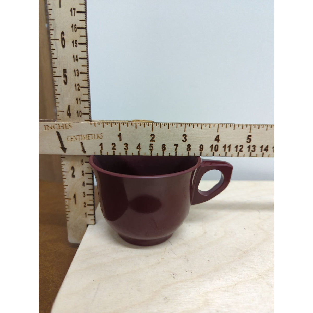 Set Of 4 Burgundy Plastic Teacups & Saucers Lightweight & Durable Mid-Century Modern Style