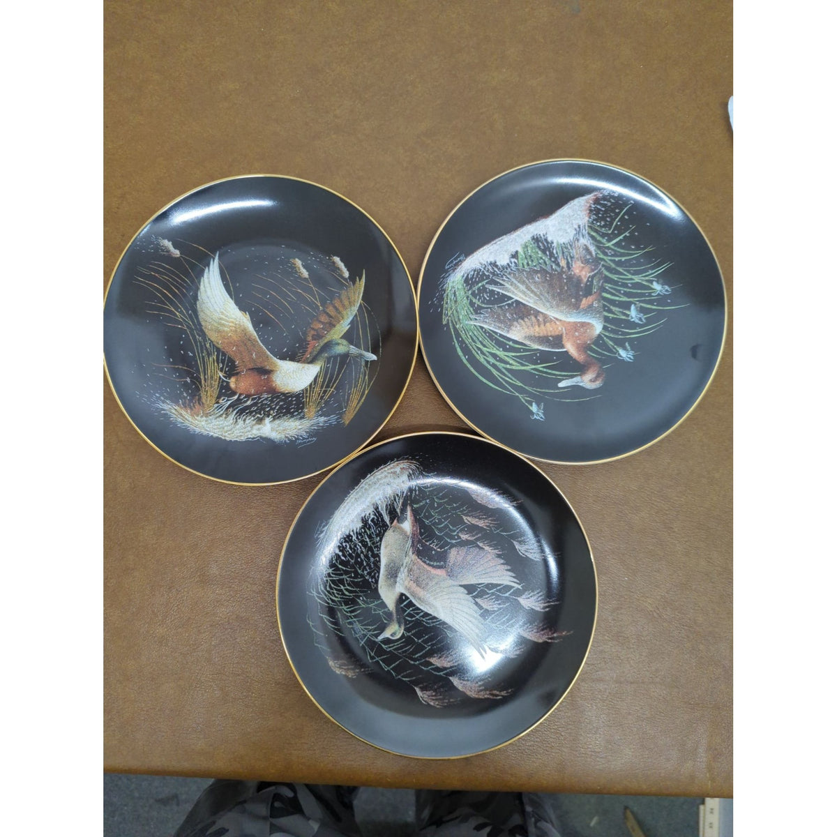 Set Of 3 Wildlife Artist Norman Rockwell Collector Plates With Gold Trim 8-Inch Diameter
