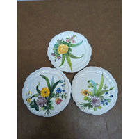 Vintage Hand-Painted Floral Ceramic Plates Set Of 3 Scalloped Edges Made In Italy Approx. 7 Inches Each