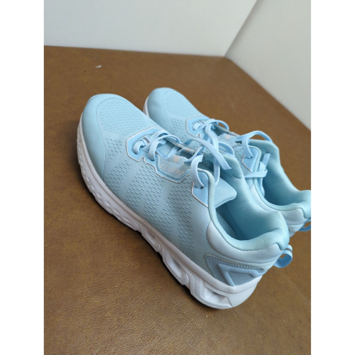 Crane Womens Light Blue Running Shoes Size 10 Breathable Mesh Lightweight Sole