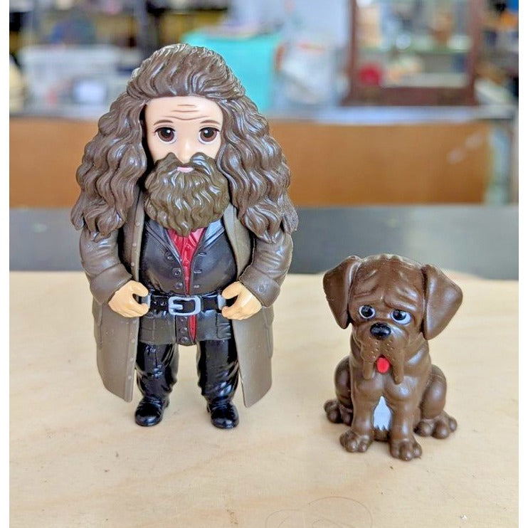 Harry Potter Hagrid & Fang Mini Figures 4" & 2" Vinyl Collectibles Detailed Desi