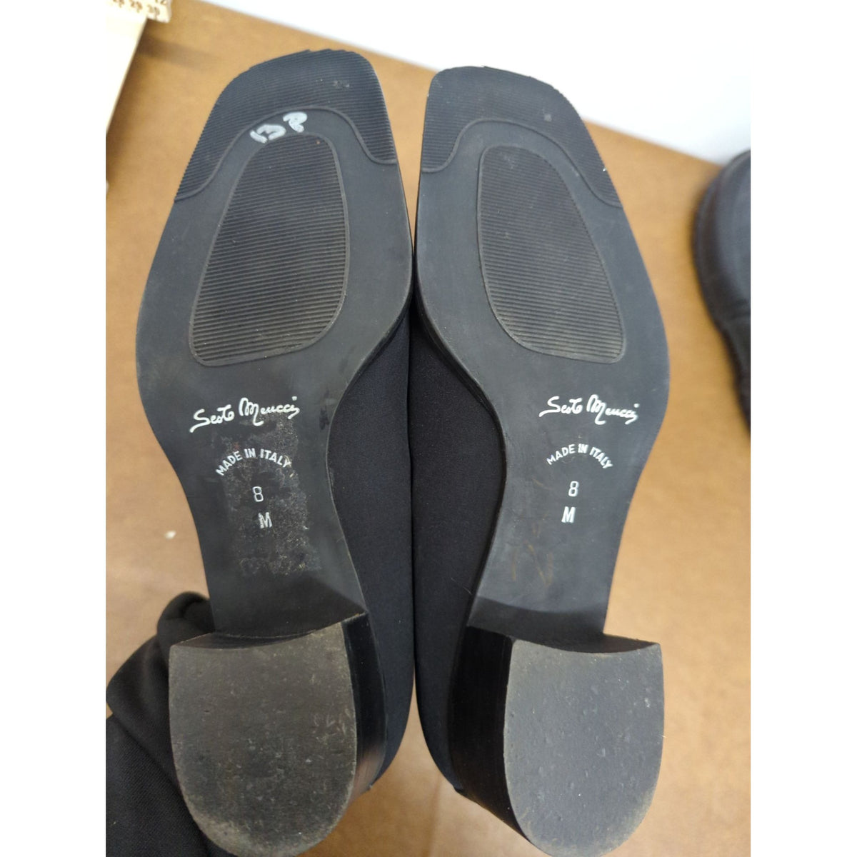 Sesto Meucci Black Slip-On Loafers Womens Size 8M Made In Italy Elegant Style