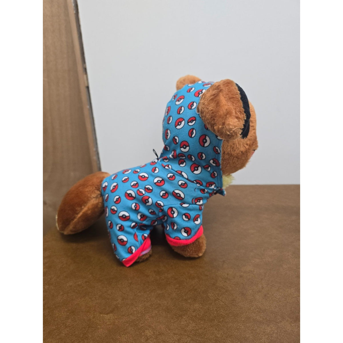 Build-A-Bear Pokémon Eevee Plush With Poké Ball Hoodie