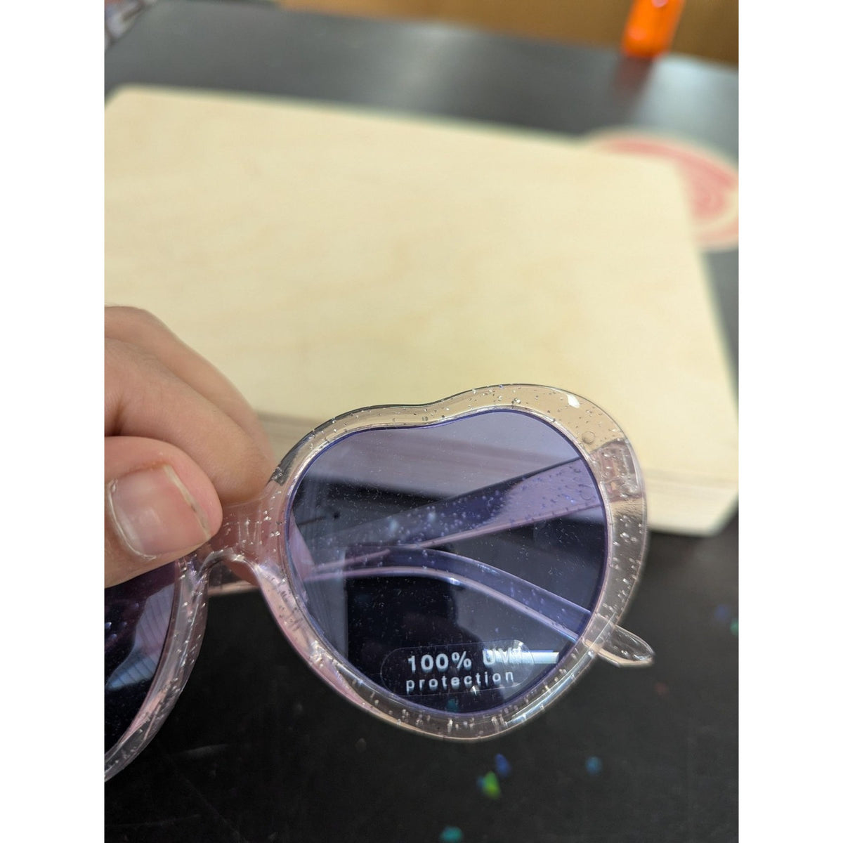 Striped Beach Sunglasses Case & Glitter Heart-Shaped Sunglasses With 100% UV Pro